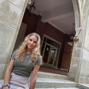 Meet your Posher, Melanie